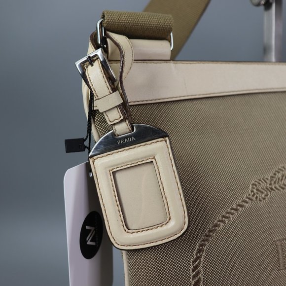 PRADA Shoulder Bag - Picture 4 of 16